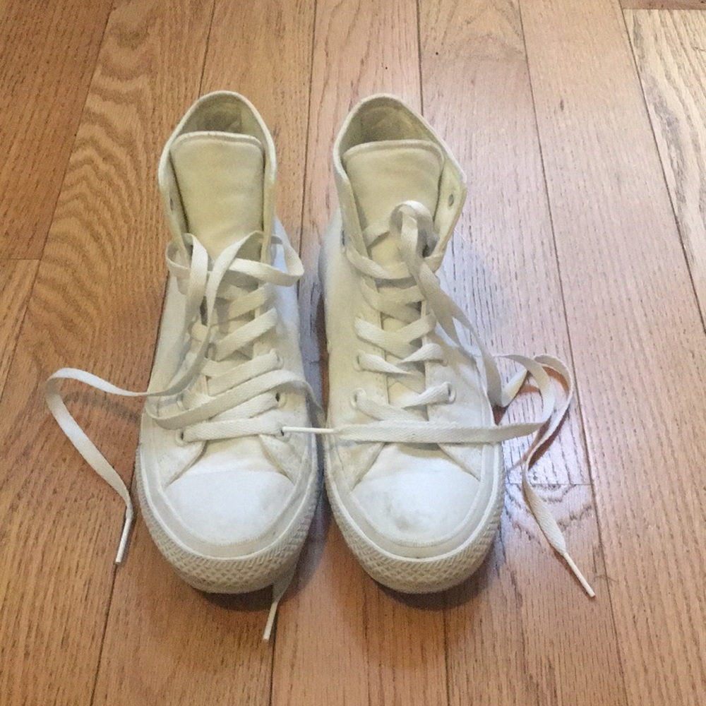 Converse all white high top sneakers shoes